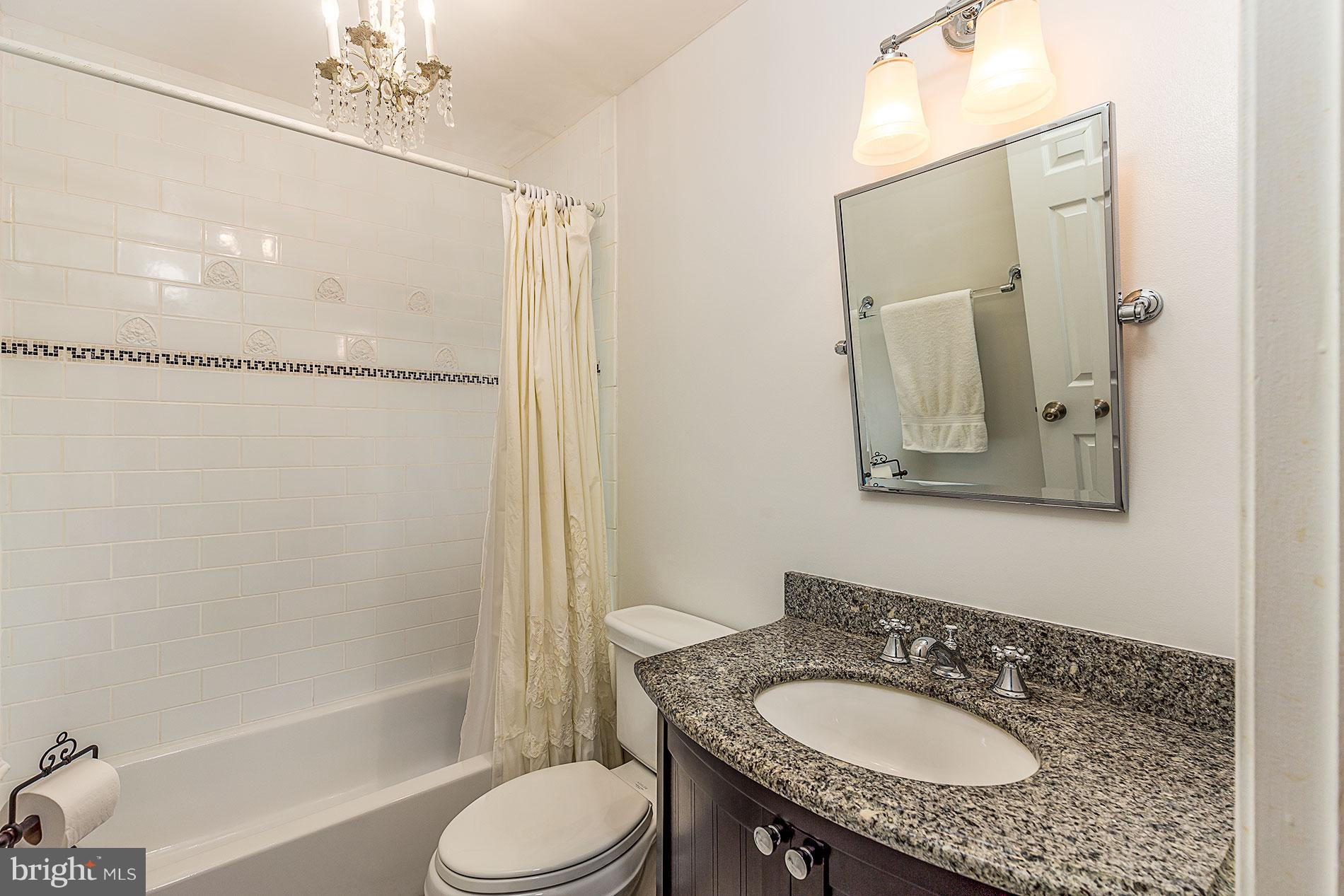 3777 Inverness Road Fairfax, VA 22033 - Photo 21 of 30 Bath