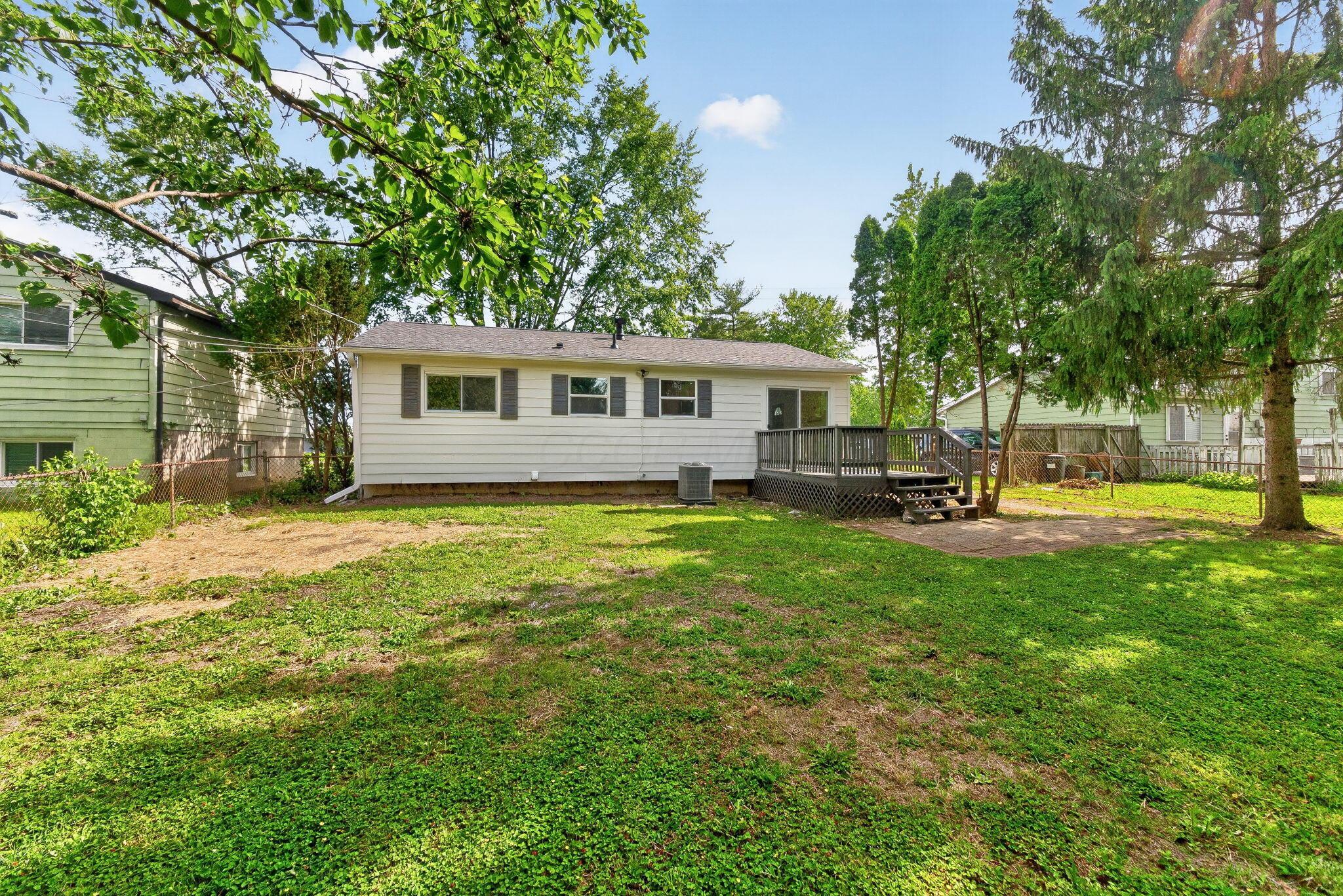 5084 Refugee Road Columbus, OH 43232 - Photo 31 of 37