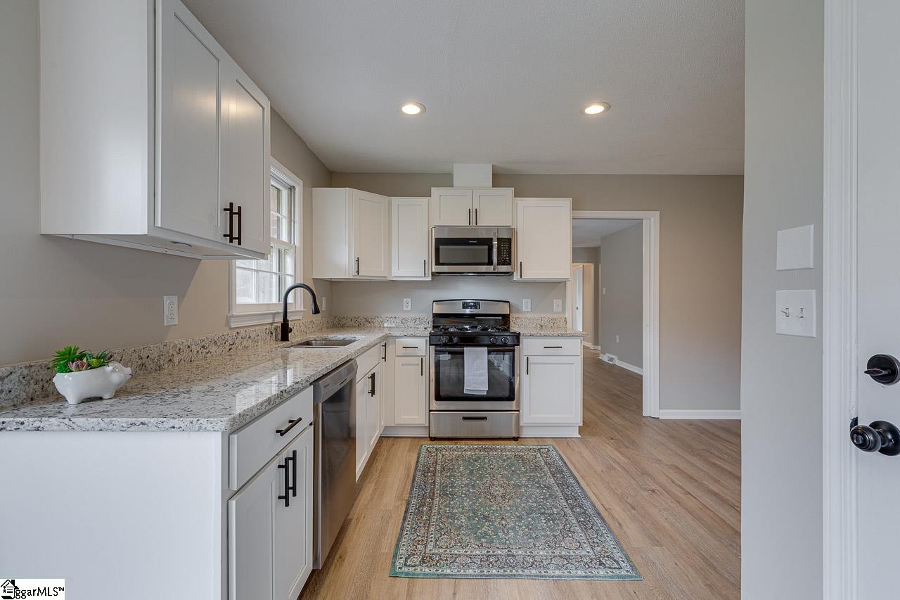 104 Wren Way Anderson, SC 29625 - Photo 12 of 35 Gallery Image 12