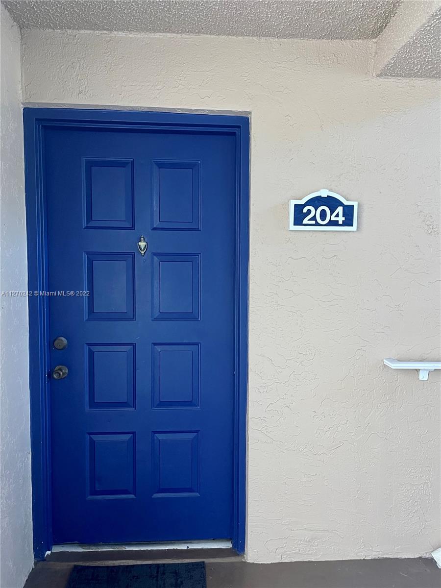 The Hammocks Miami, FL 33196 - Photo 2 of 21