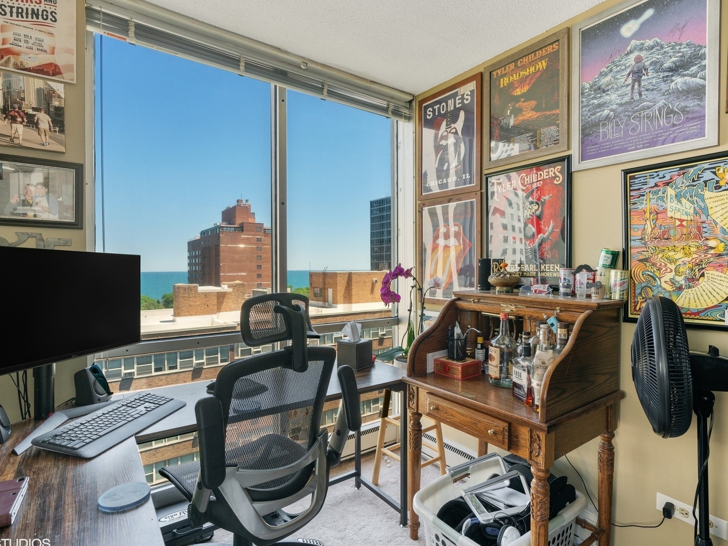 3110 North Sheridan Road, Unit 1802 Chicago, IL 60657 - Photo 10 of 14