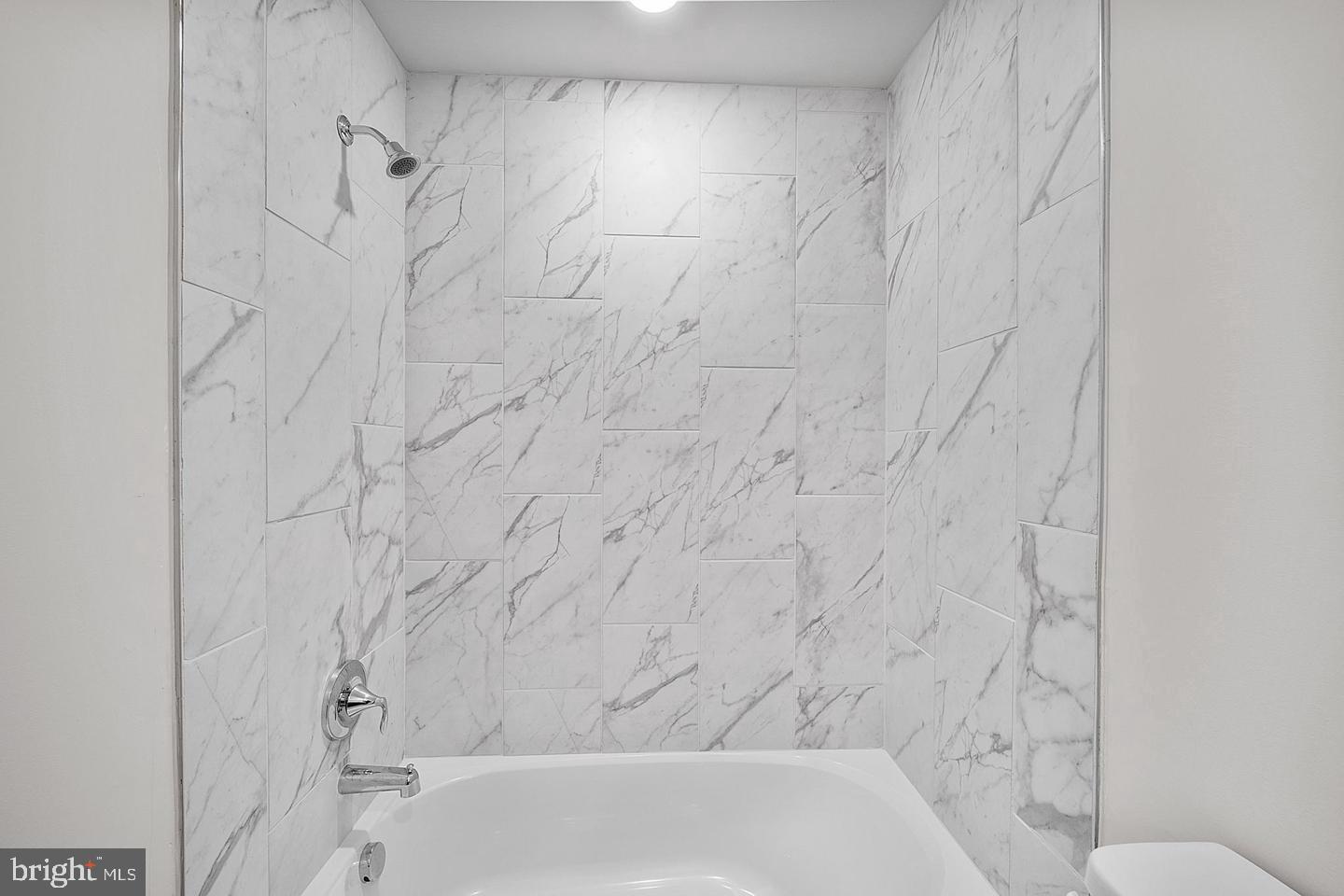 4820 Stump Road Pipersville, PA 18947 - Photo 34 of 45 Tub in hall bathroom