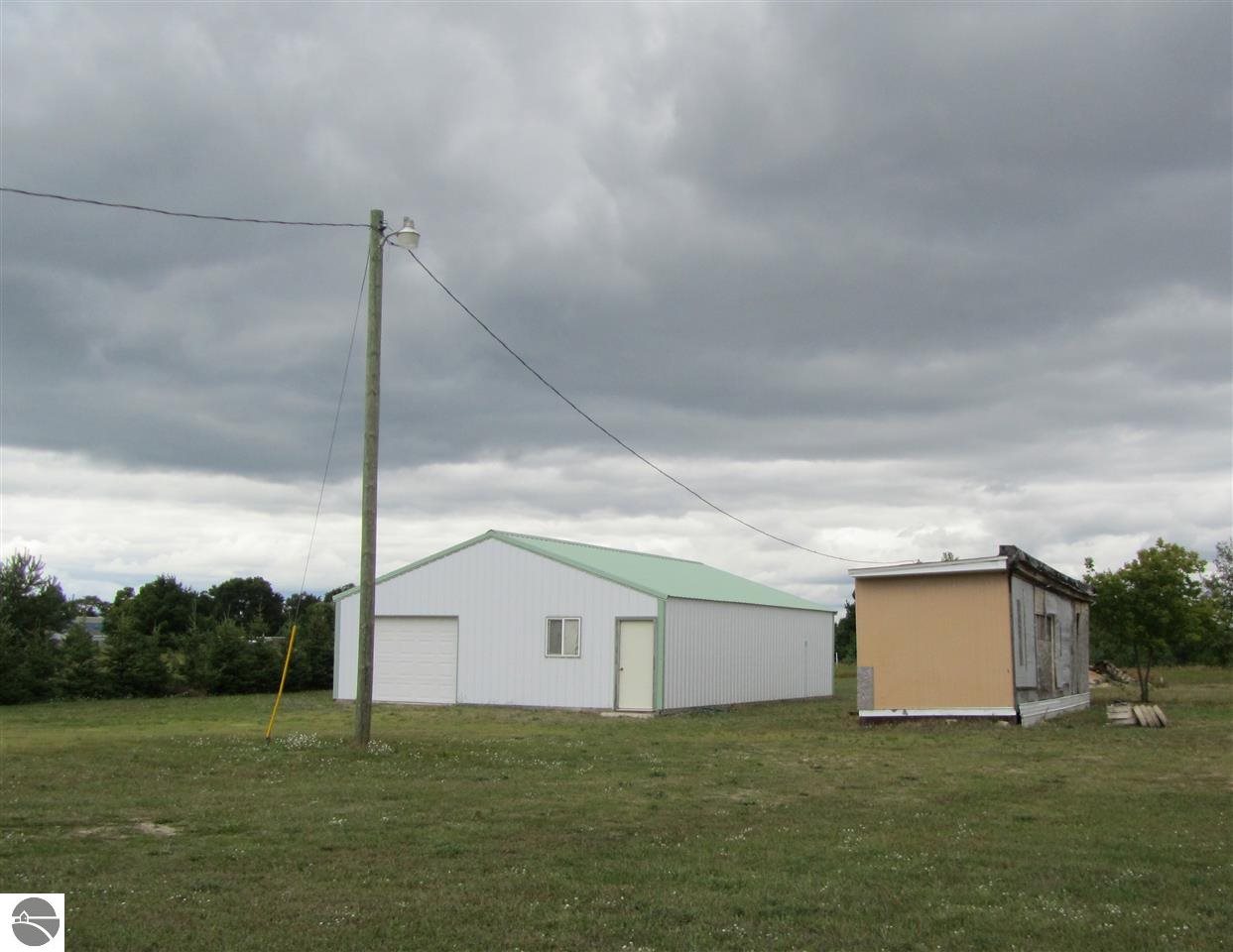 1775123-3.JPG