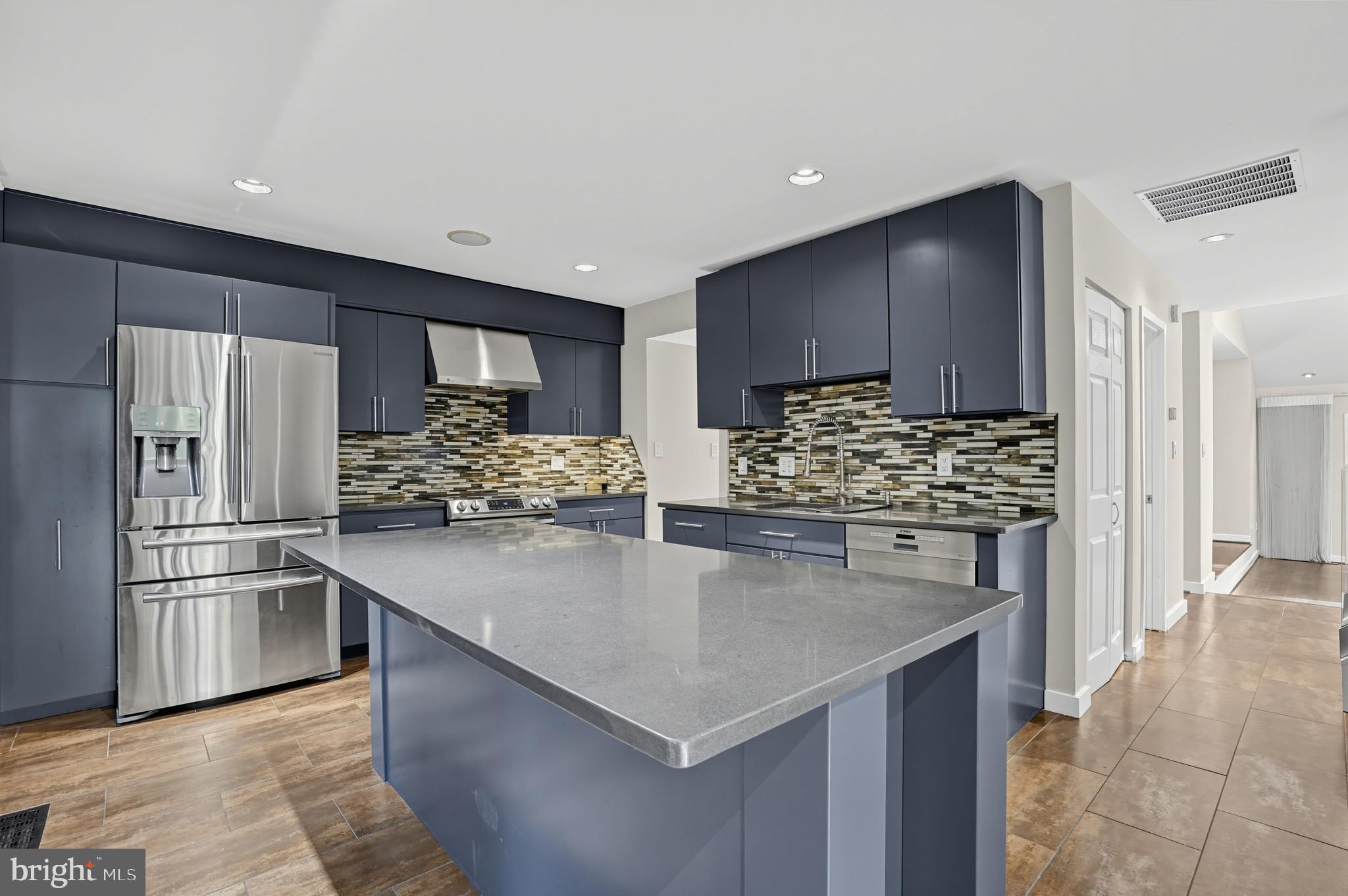 11322 Dockside Circle Reston, VA 20191 - Photo 9 of 55 Gallery Image 9