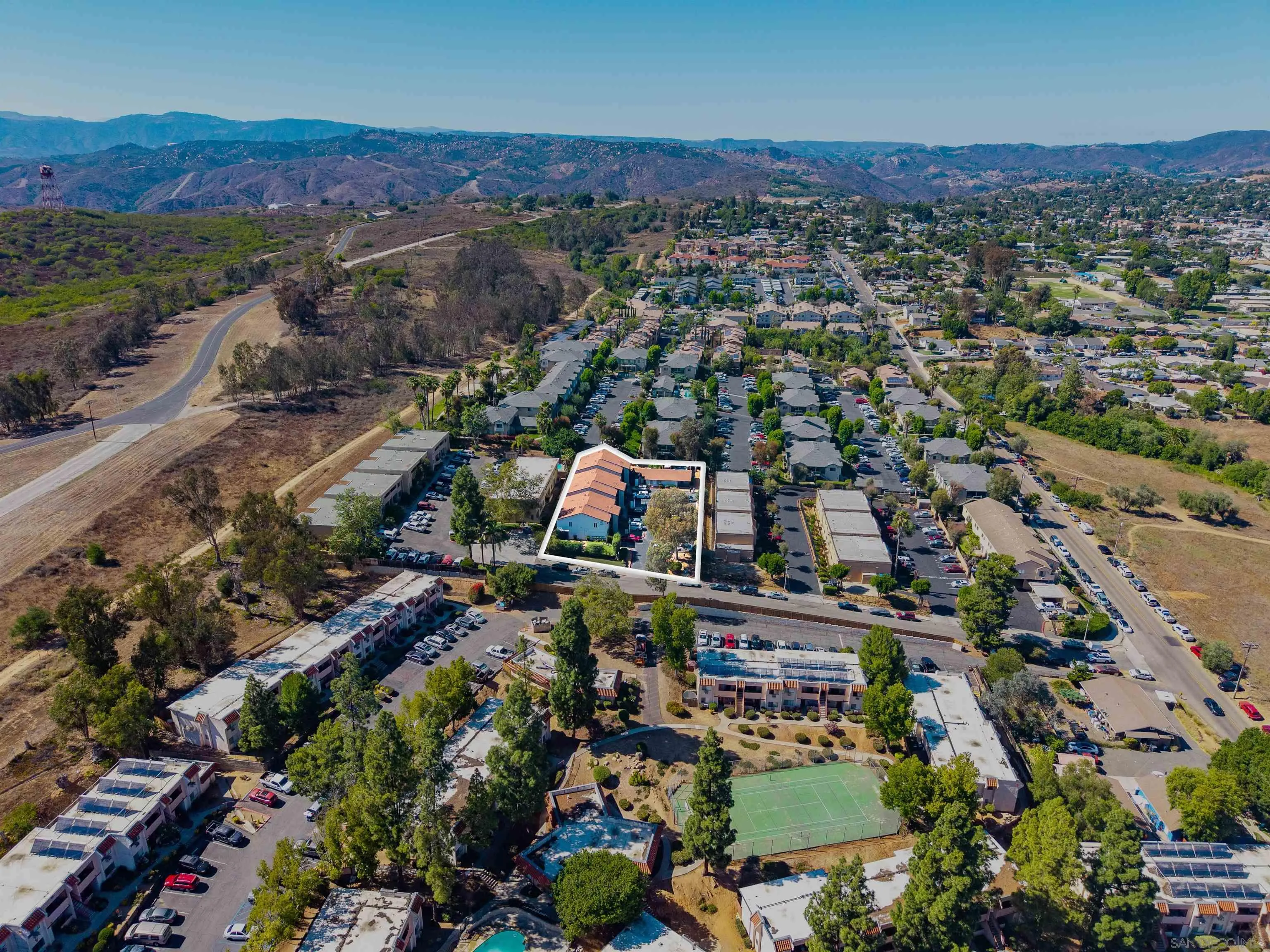 725 Alturas Lane Fallbrook, CA 92028 - Photo 4 of 34 an aerial view of multiple house