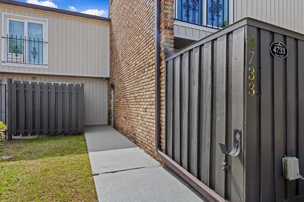 $209,900 | 4733 Huron Drive, Pensacola, FL 32507