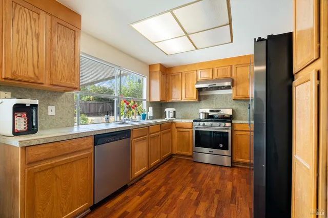 $629,000 | 107 Lexington Drive, Vallejo, CA 94591