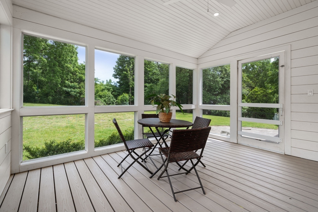 11 Fox Hill Road Framingham, MA 01701 - Photo 17 of 42