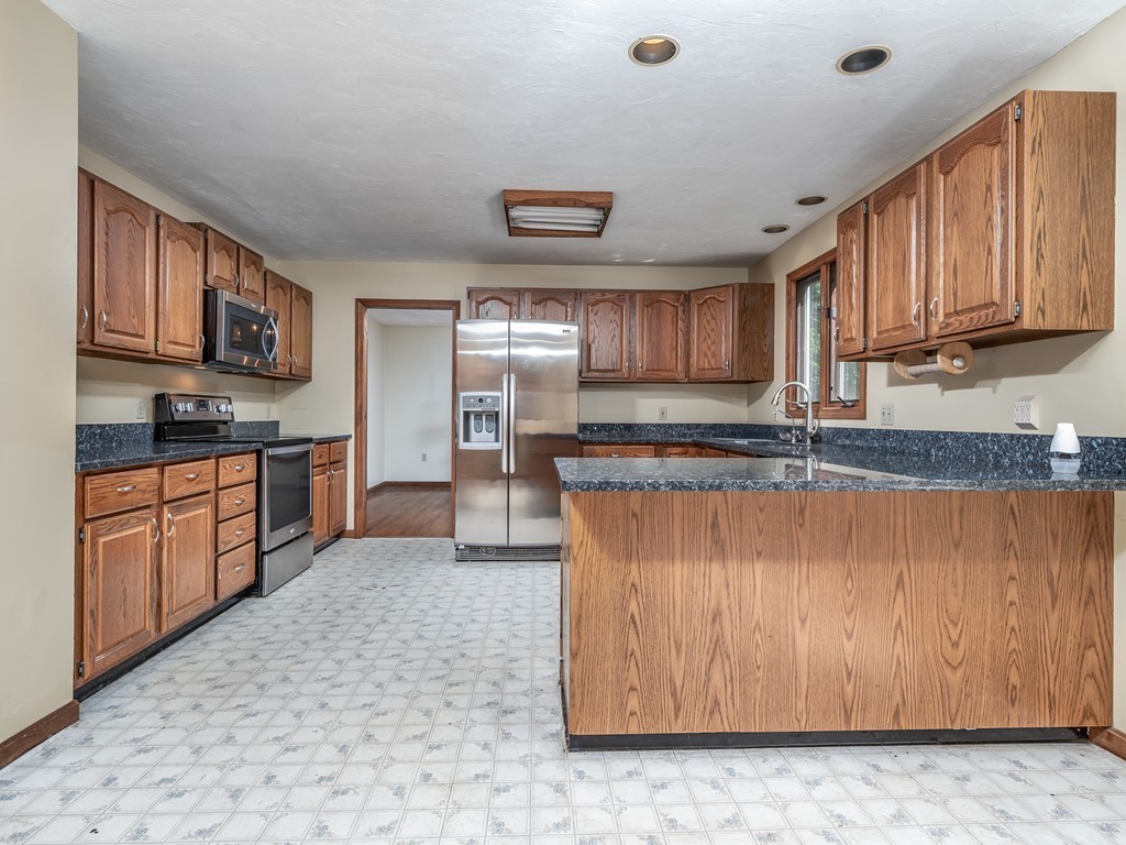 3 Coal Kiln Road Princeton, MA 01541 - Photo 8 of 28 Gallery Image 8