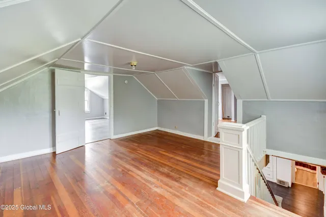 $389,000 | 122 Houseman Street, Northampton, NY 12117