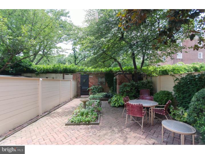 330 Spruce Street Philadelphia, PA 19106 - Photo 23 of 25
