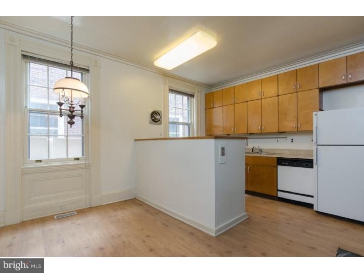 330 Spruce Street Philadelphia, PA 19106 - Photo 8 of 25