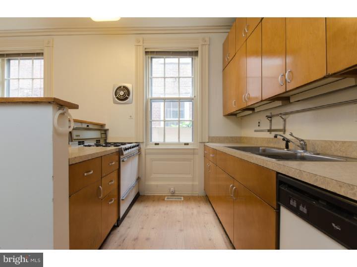 330 Spruce Street Philadelphia, PA 19106 - Photo 9 of 25