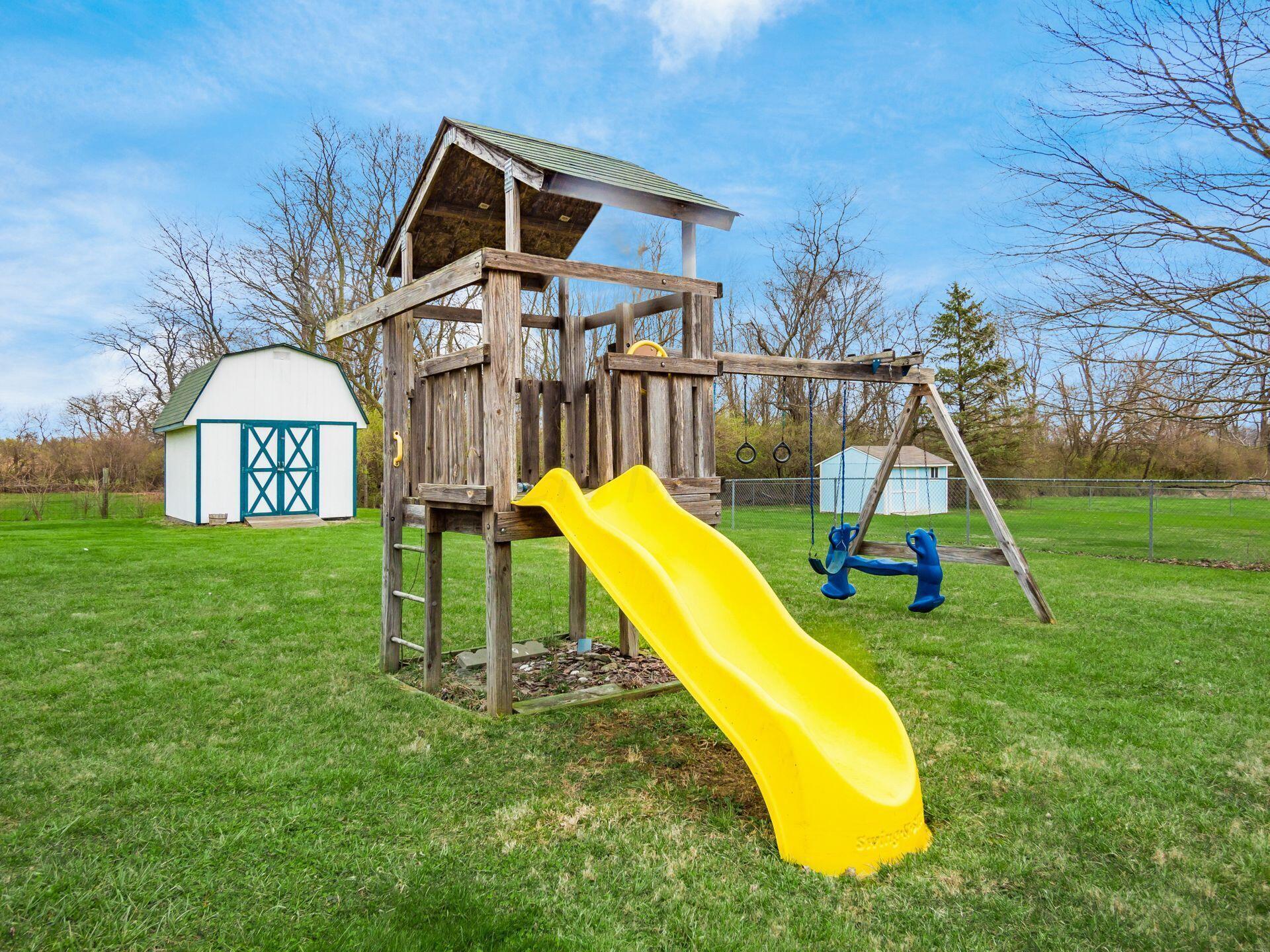 5676 Durrett Road Orient, OH 43146 - Photo 29 of 35 Backyard Playset (can stay or go)