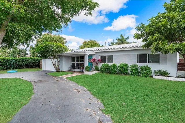 $13,000 | 1949 Windward Drive, Pompano Beach, FL 33062