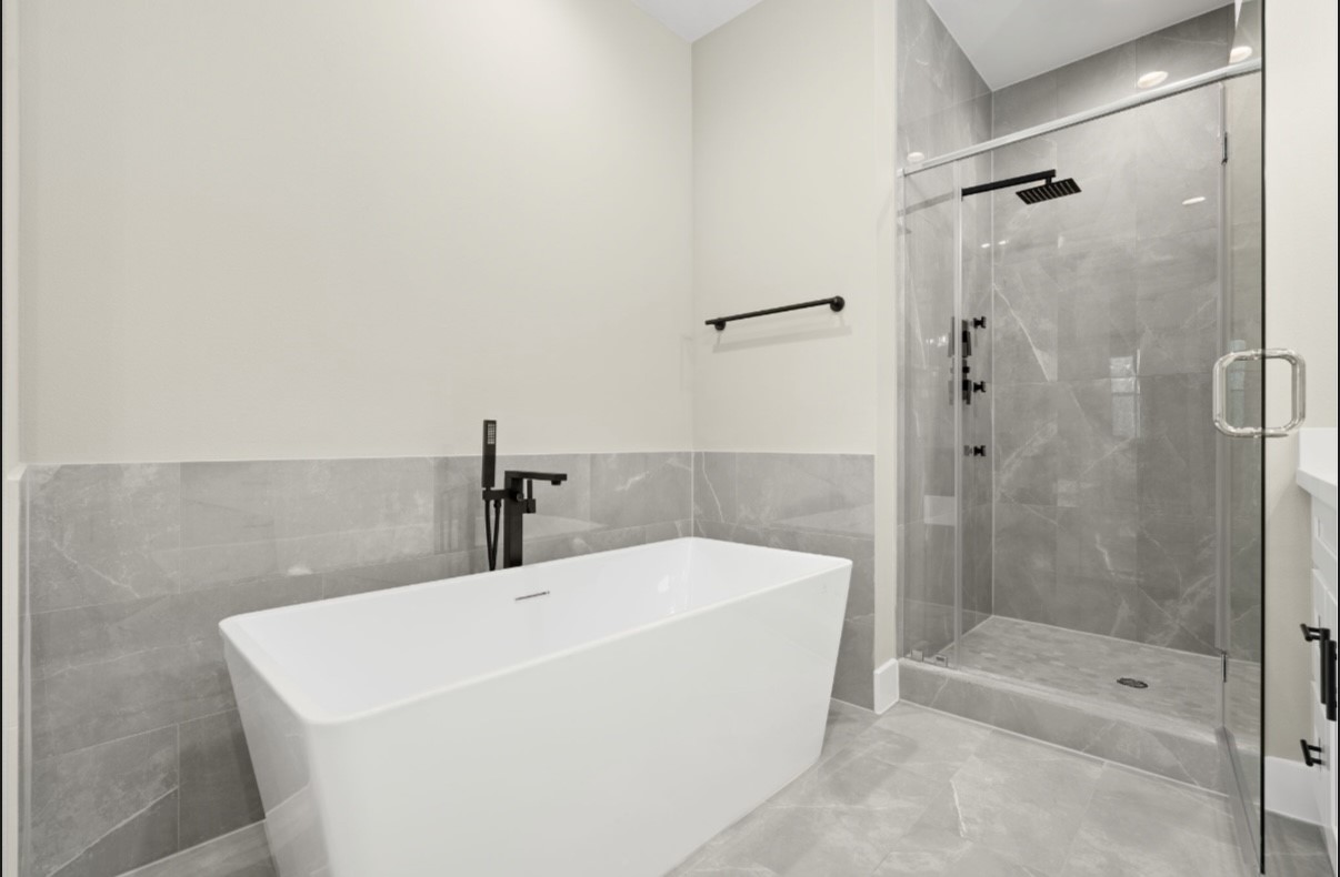 5937 Cebra Street Houston, TX 77091 - Photo 10 of 22