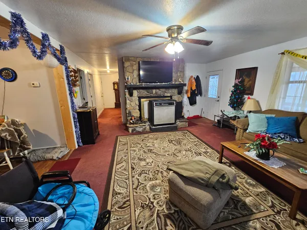 $275,000 | 741 Melvin Hollow Road, Pioneer, TN 37847