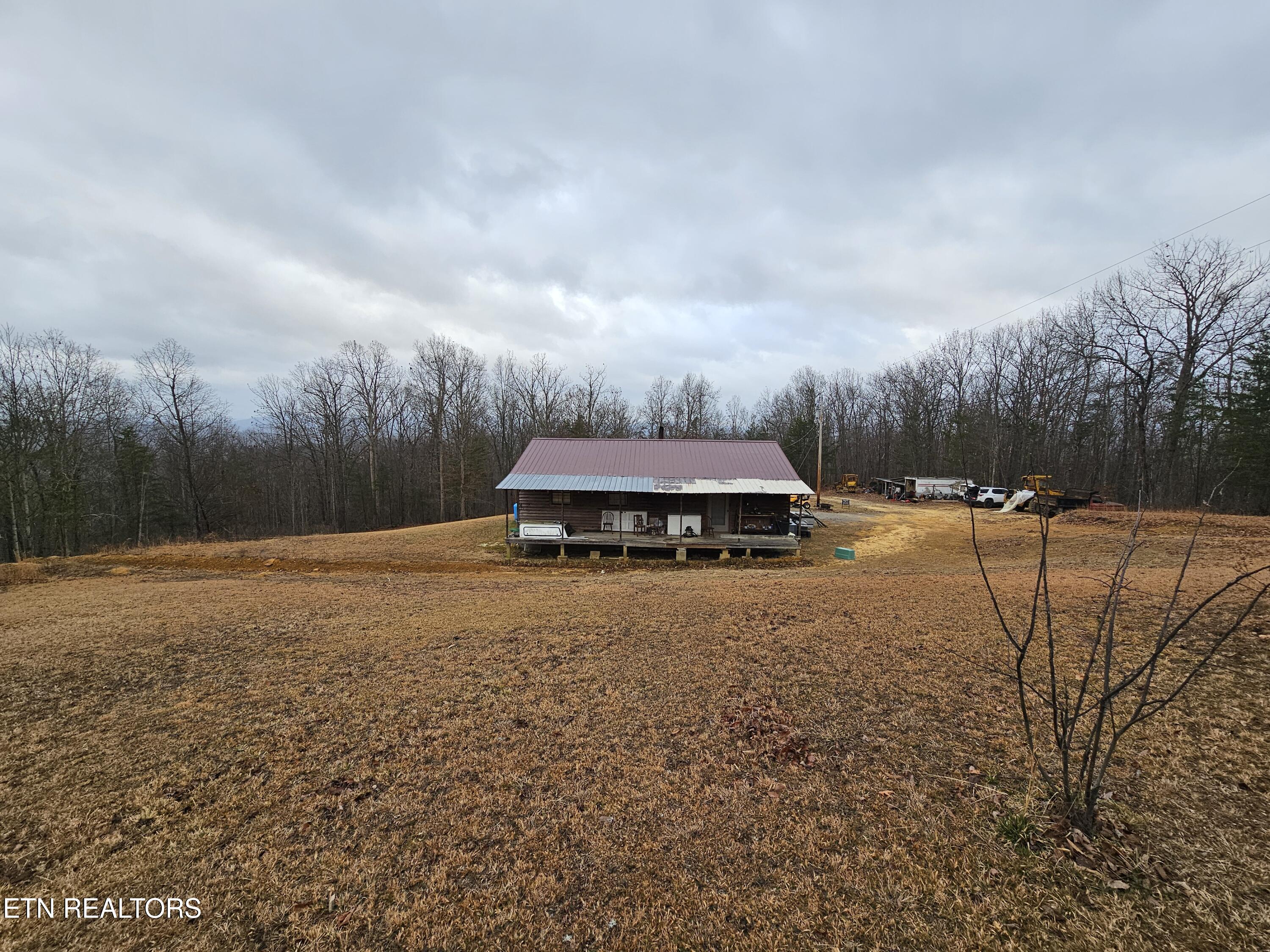741 Melvin Hollow Road Pioneer, TN 37847 - Photo 3 of 53 20260106_160335