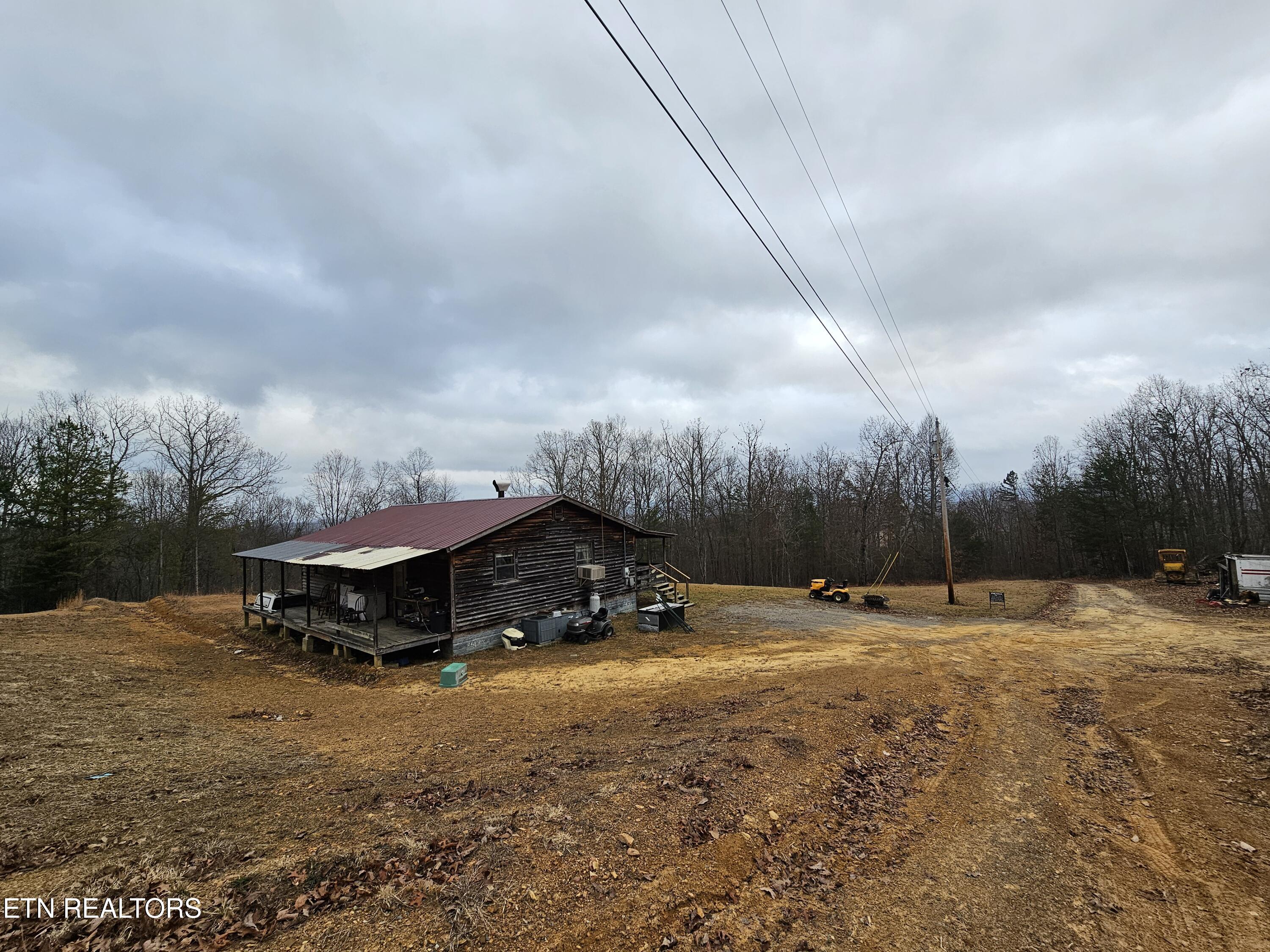 741 Melvin Hollow Road Pioneer, TN 37847 - Photo 36 of 53 20260106_160456