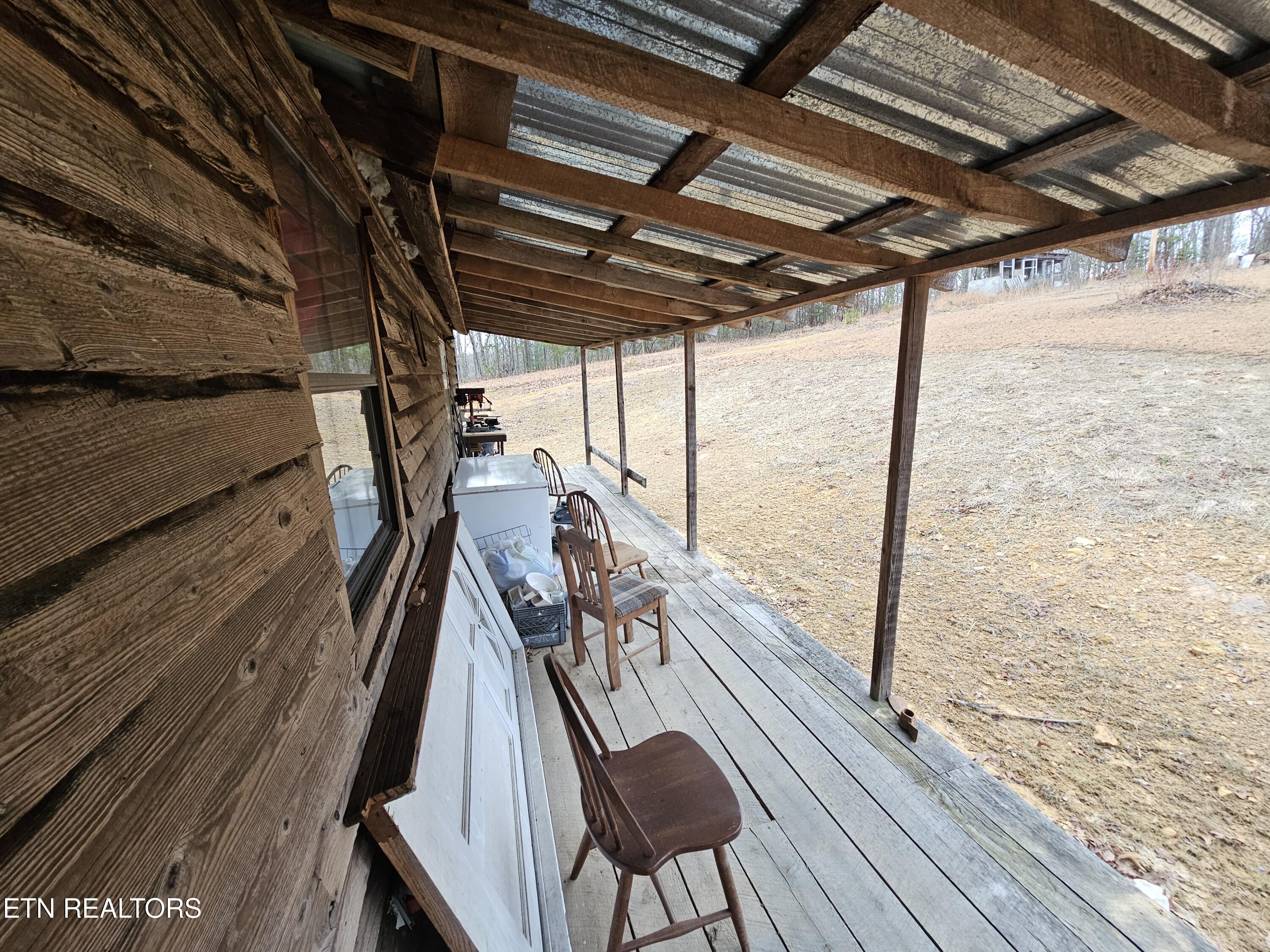 741 Melvin Hollow Road Pioneer, TN 37847 - Photo 4 of 53 20260106_162400