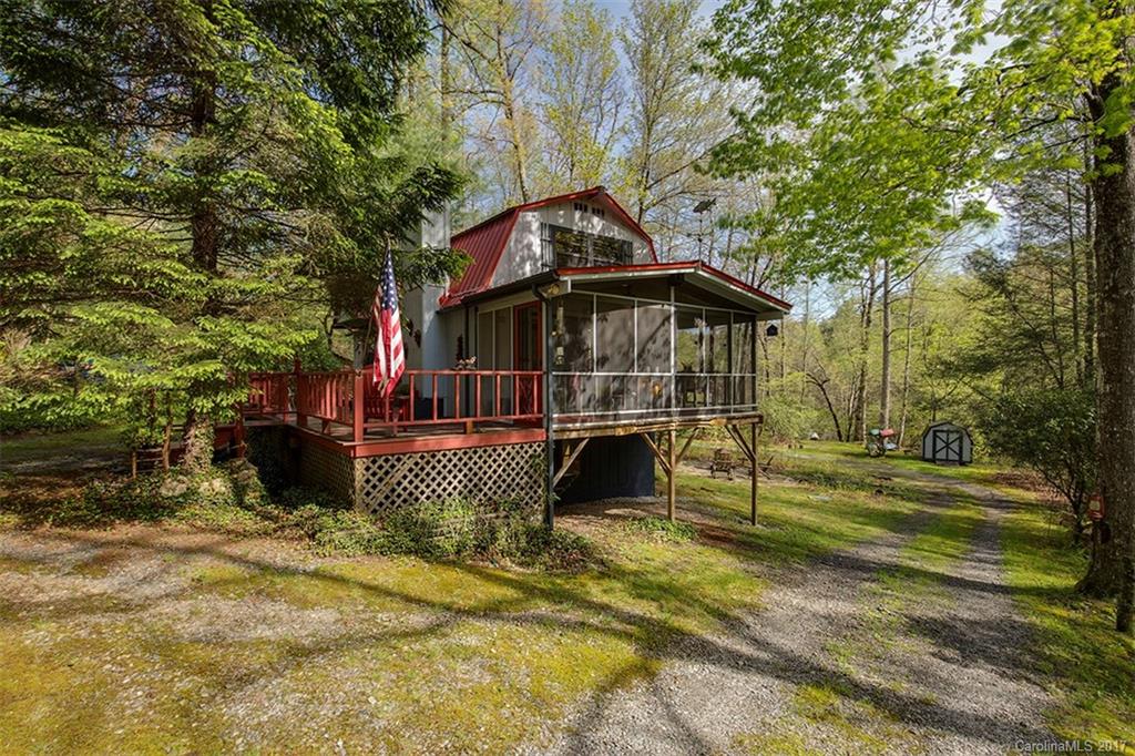 1197 Line Runner Ridge Road Rosman, NC 28772 - Photo 2 of 13 Gallery Image 2