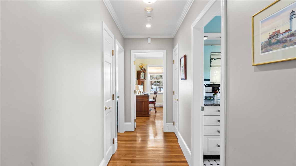 29 Robert Street Tiverton, RI 02878 - Photo 18 of 40