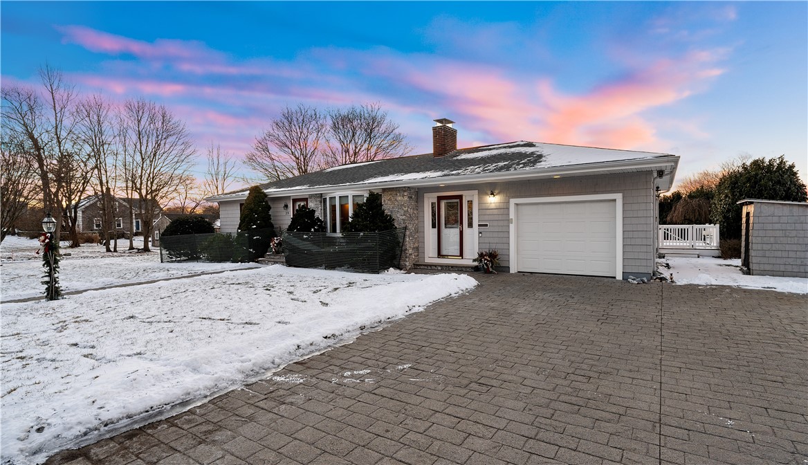 29 Robert Street Tiverton, RI 02878 - Photo 2 of 40