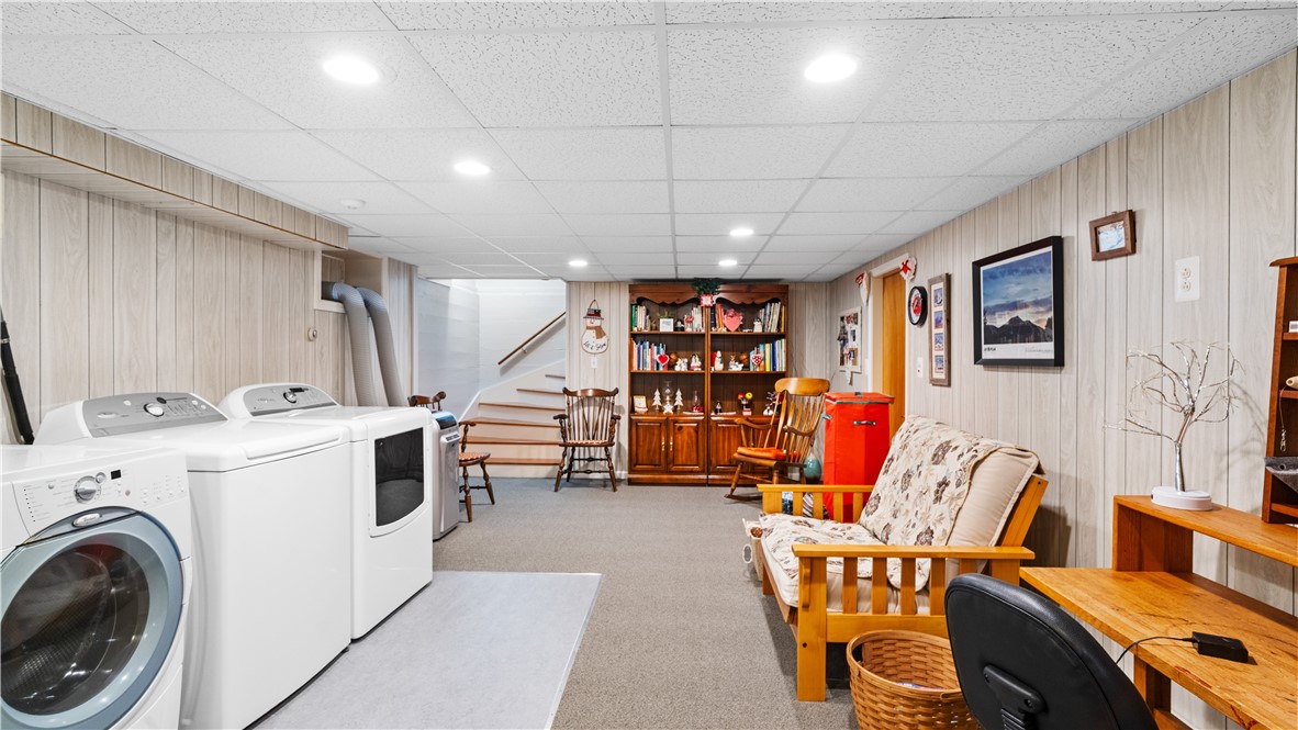 29 Robert Street Tiverton, RI 02878 - Photo 31 of 40