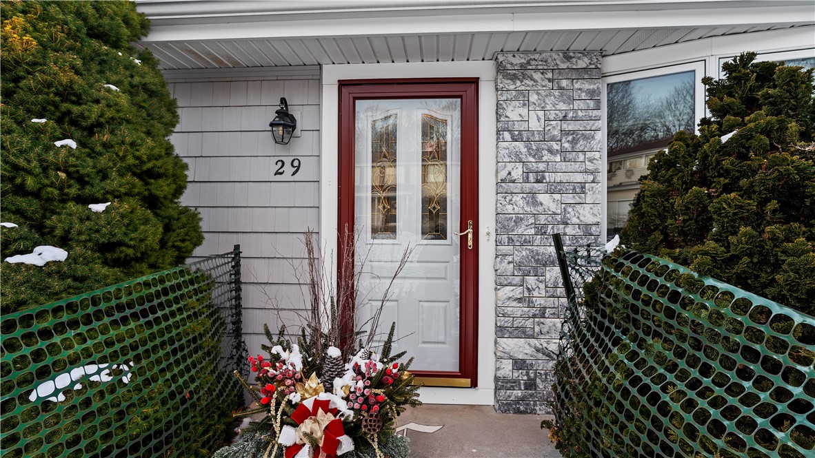 29 Robert Street Tiverton, RI 02878 - Photo 6 of 40