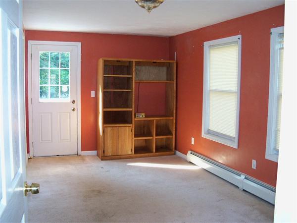 10 Newburn Road Worcester, MA 01602 - Photo 8 of 19 Gallery Image 8