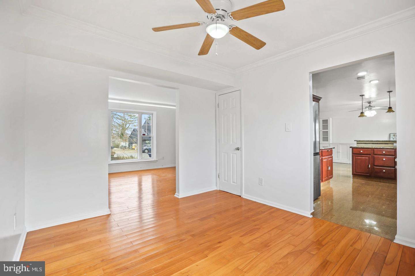 7710 Greenbrier Road Pennsauken, NJ 08109 - Photo 11 of 32