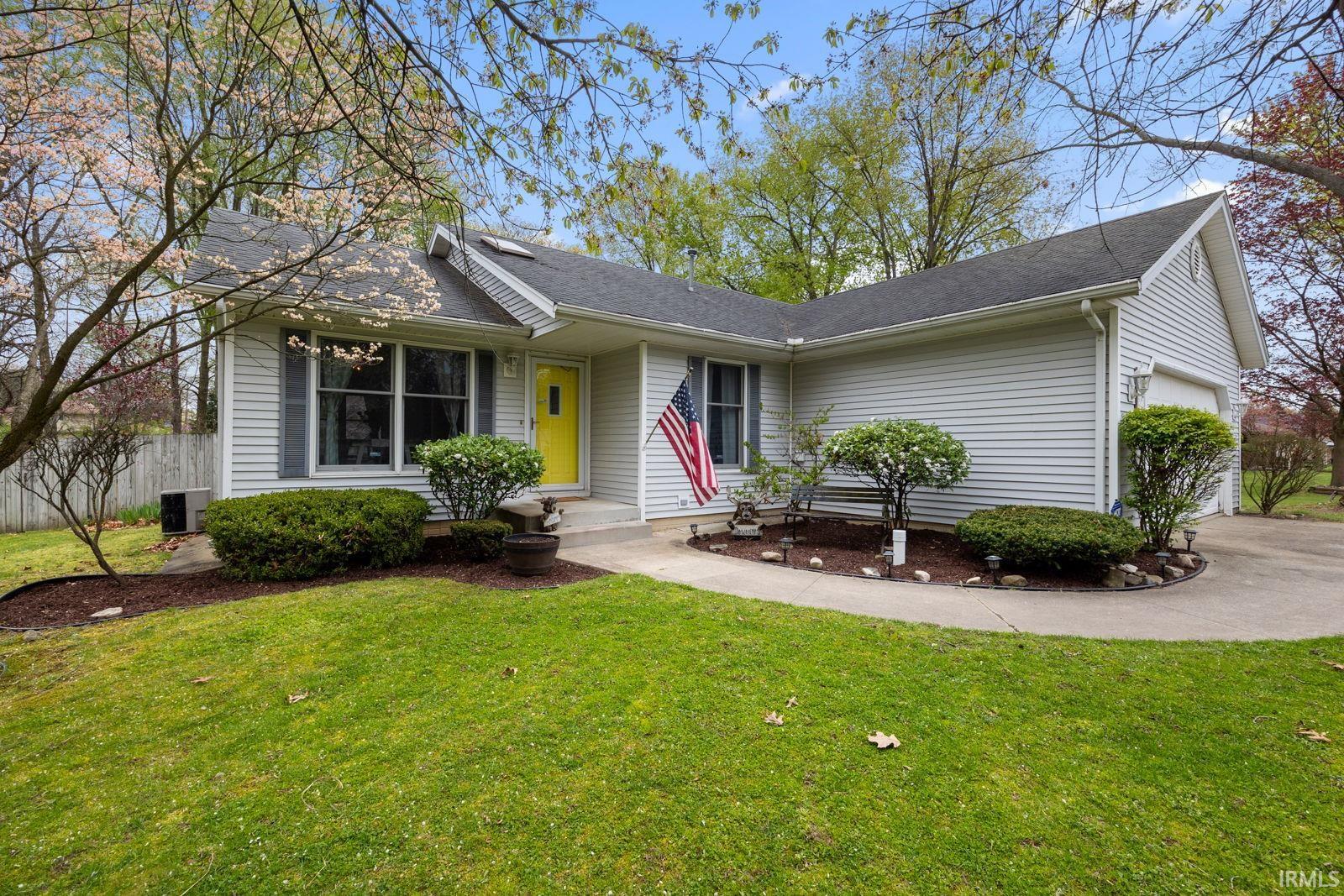 52522 Ruth Street Granger, IN 46530 - Photo 1 of 35 Gallery Image 1