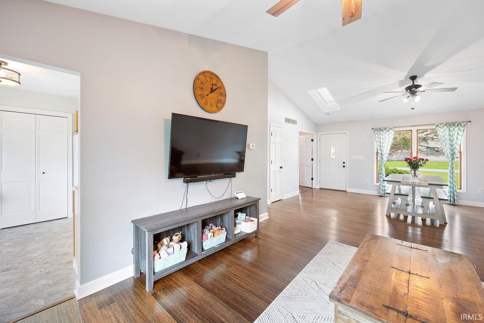 52522 Ruth Street Granger, IN 46530 - Photo 13 of 35 Gallery Image 13