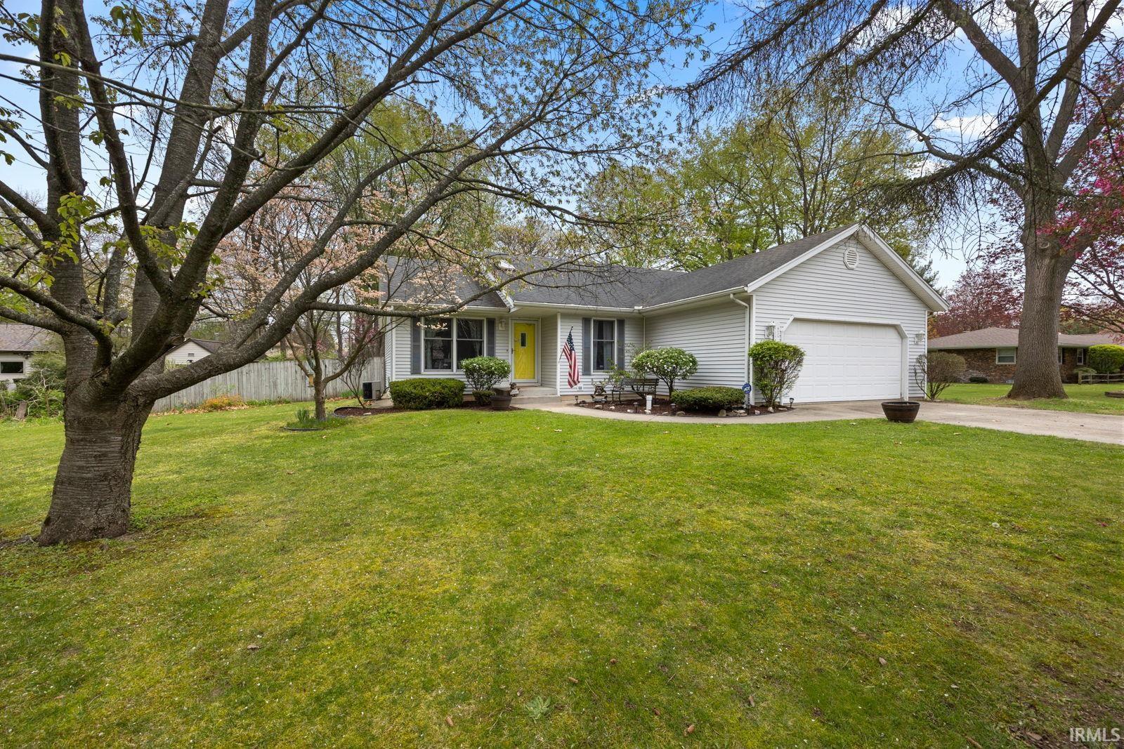 52522 Ruth Street Granger, IN 46530 - Photo 3 of 35 Gallery Image 3