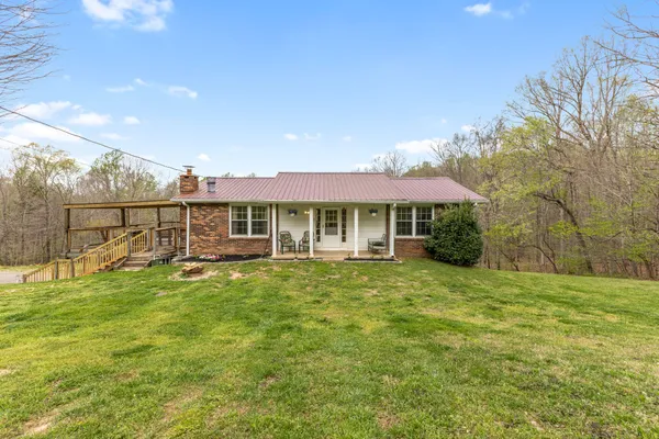 $374,900 | 180 Hill Road, Vanleer, TN 37181