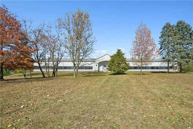 a view of a building