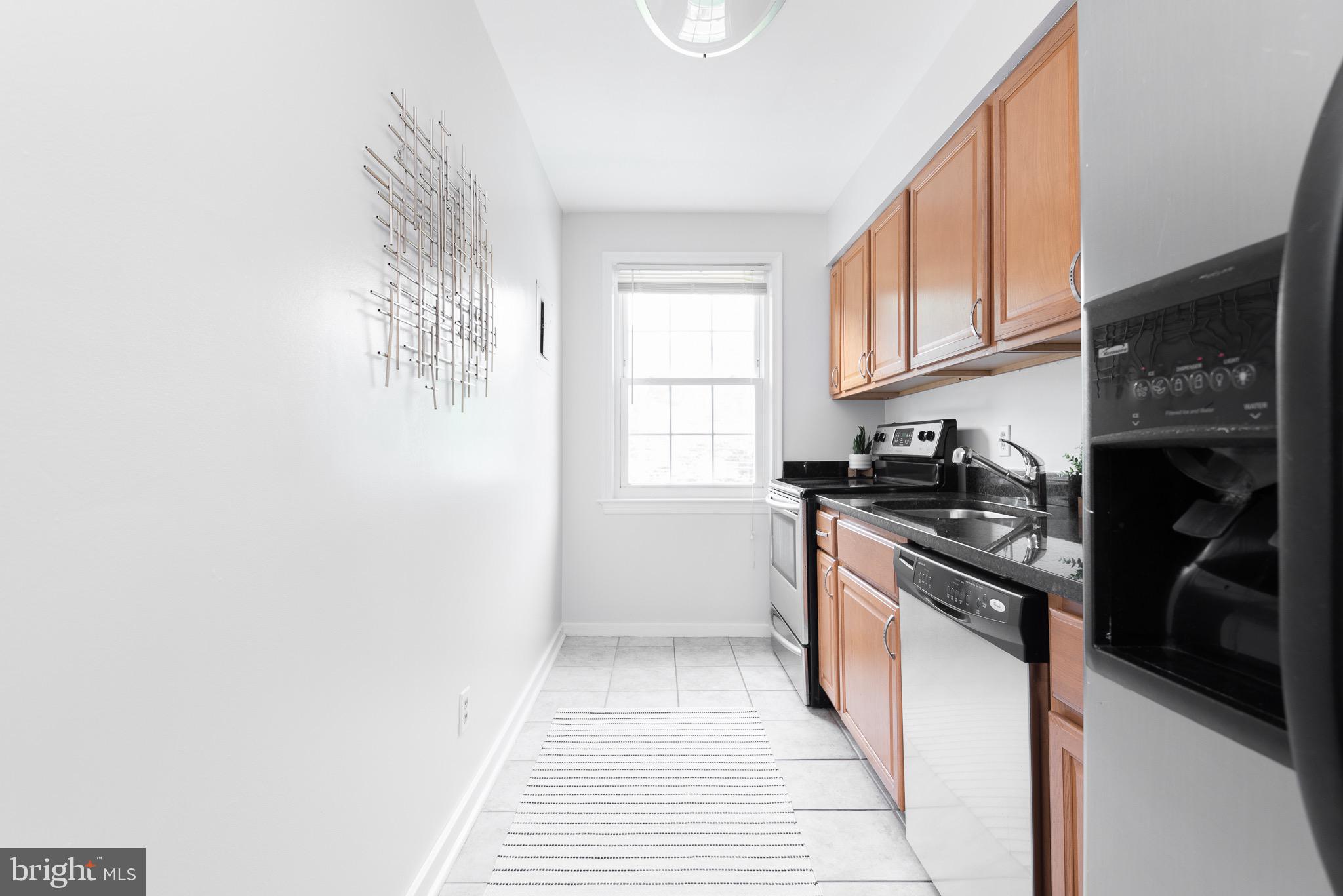 8205 Grubb Road, Unit G101 Silver Spring, MD 20910 - Photo 6 of 19 Gallery Image 6
