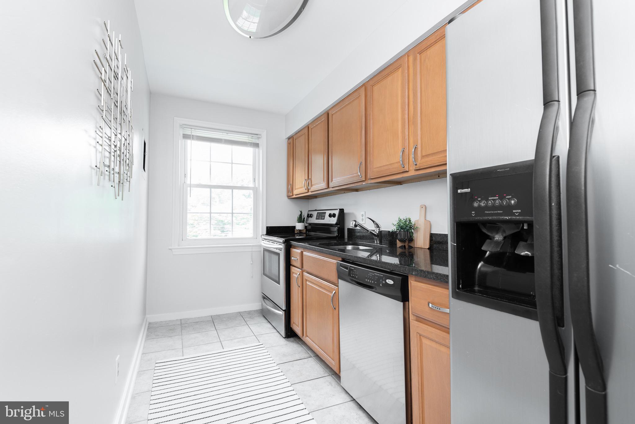 8205 Grubb Road, Unit G101 Silver Spring, MD 20910 - Photo 7 of 19 Gallery Image 7
