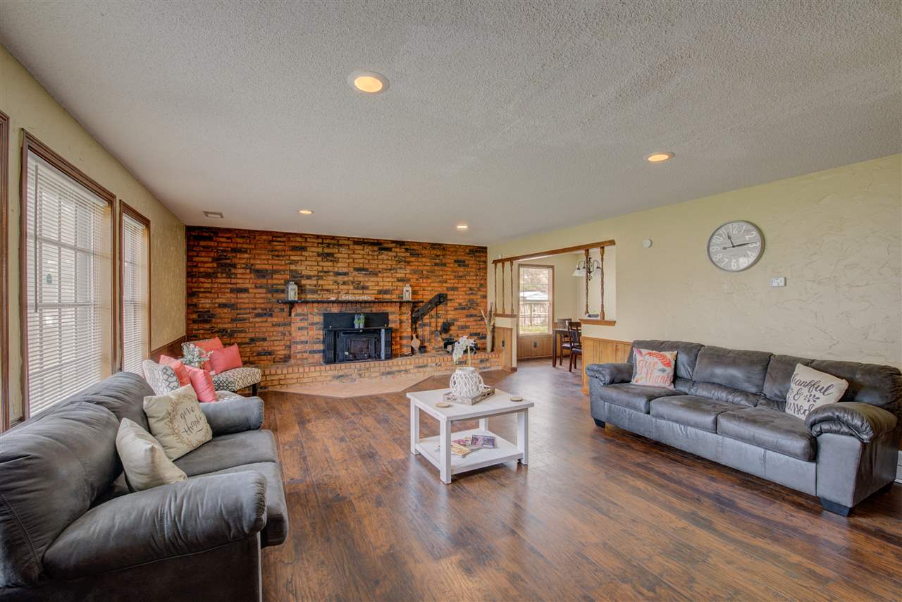 4596 Blue Willow Road Memphis, TN 38141 - Photo 4 of 25