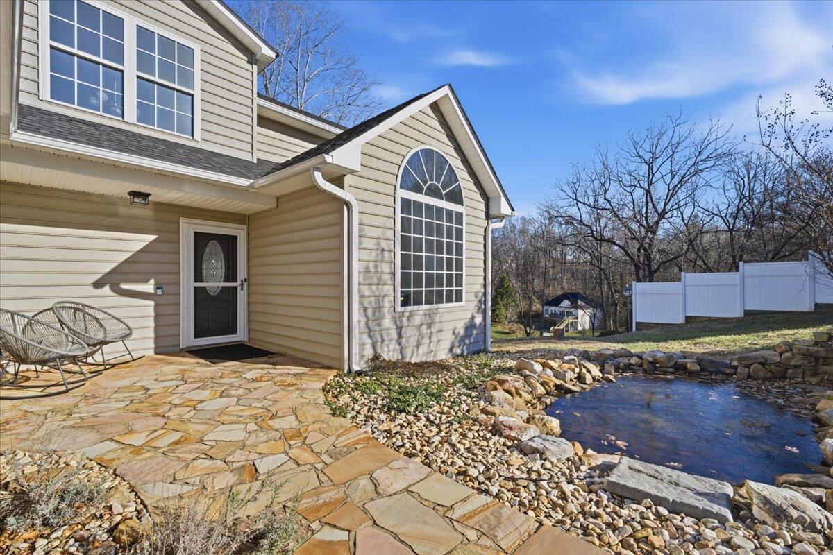1970 Morewood Road Hardy, VA 24101 - Photo 3 of 61 a front view of a house with a yard