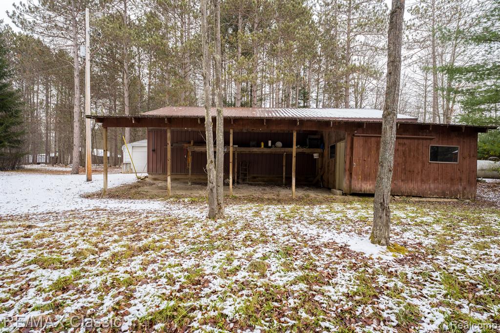 2939 Grove Street Road Standish, MI 48658 - Photo 35 of 49