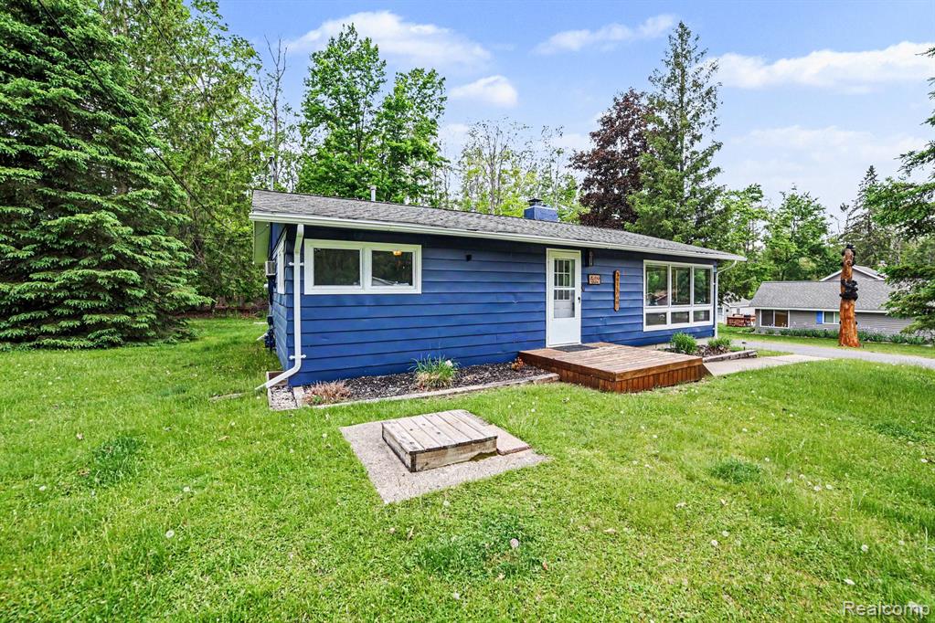 4269 Owl Road Lincoln, MI 48742 - Photo 3 of 18