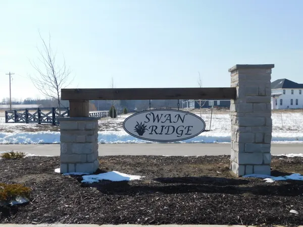 $779,990 | 9766 North Migratory Court, Mequon, WI 53097