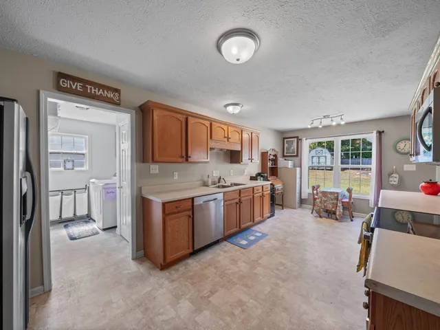 $366,700 | 674 Superior Lane, Clarksville, TN 37043