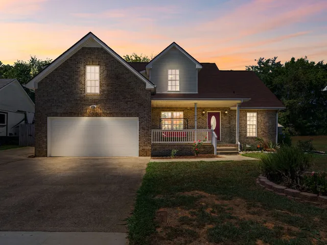 $366,700 | 674 Superior Lane, Clarksville, TN 37043