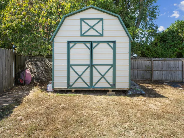 $366,700 | 674 Superior Lane, Clarksville, TN 37043