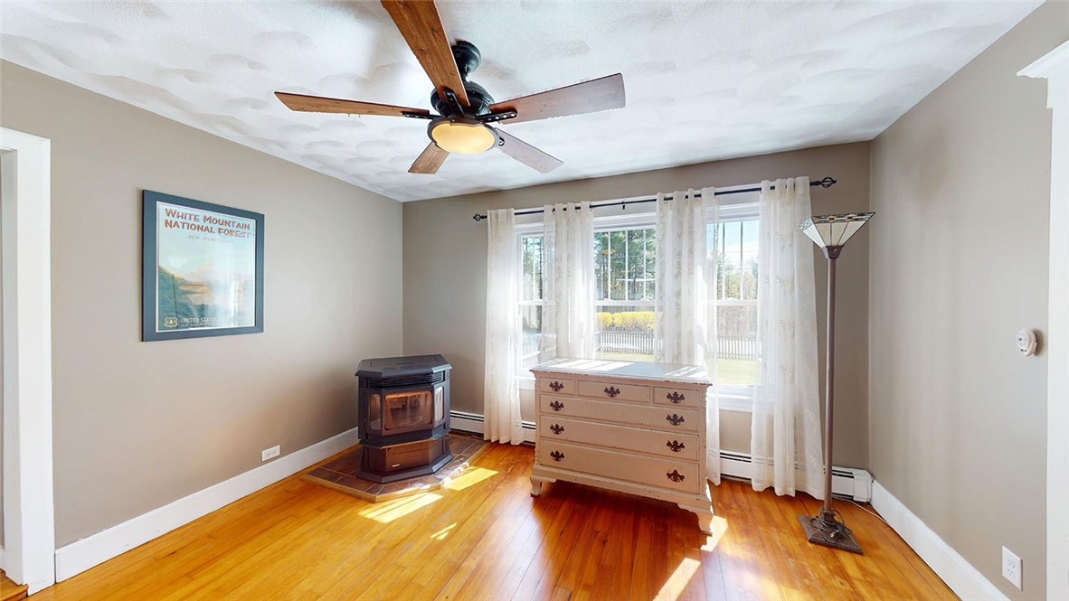 802 Round Top Road Burrillville, RI 02830 - Photo 4 of 45