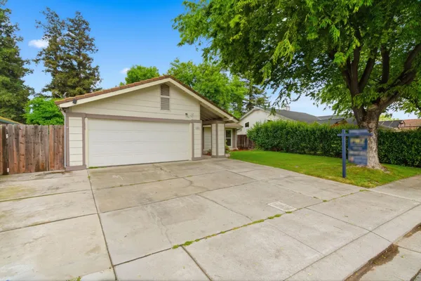 $474,900 | 1521 January Drive, Modesto, CA 95358