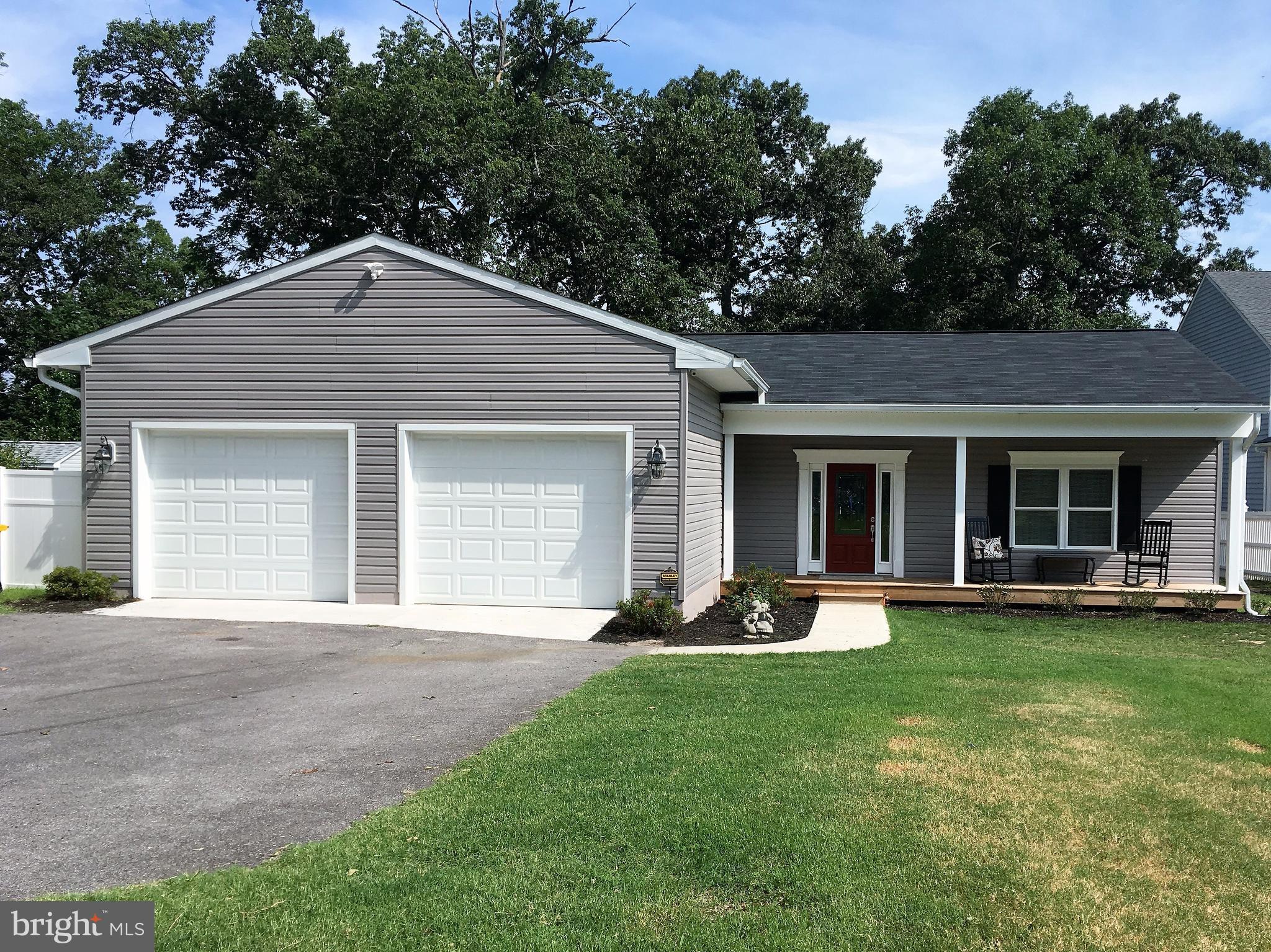 7714 West Shore Road Pasadena, MD 21122 - Photo 1 of 1 Exterior (Front)