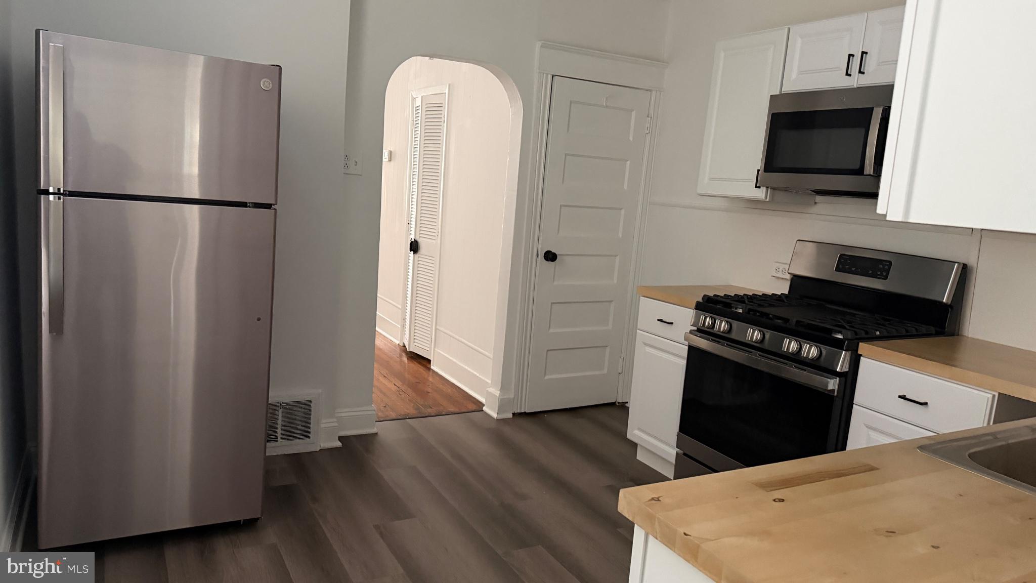 3230 D Street Philadelphia, PA 19134 - Photo 6 of 14 Gallery Image 6